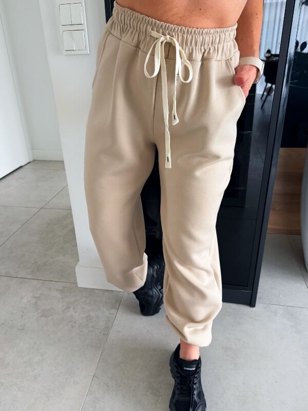 Komplet dresowy GIRL WF817 biało-beżowy