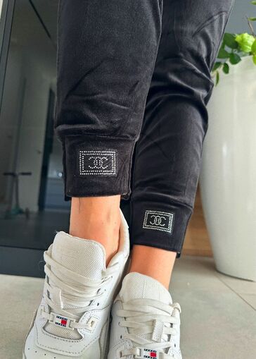 Spodnie welurowe COCO N722 czarny