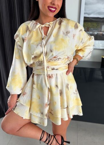 Kwiecista sukienka z falbankami WF824 masełkowy