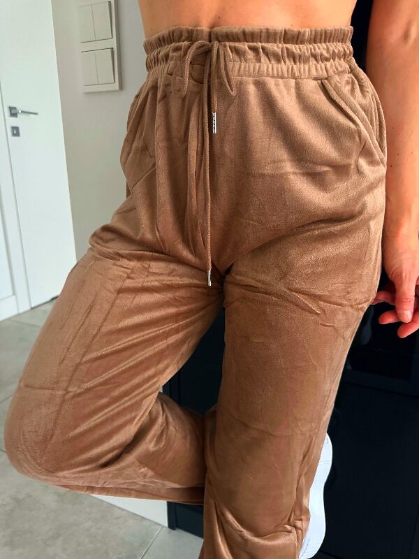 Aksamitne spodnie z ściągaczem N628 beżowe