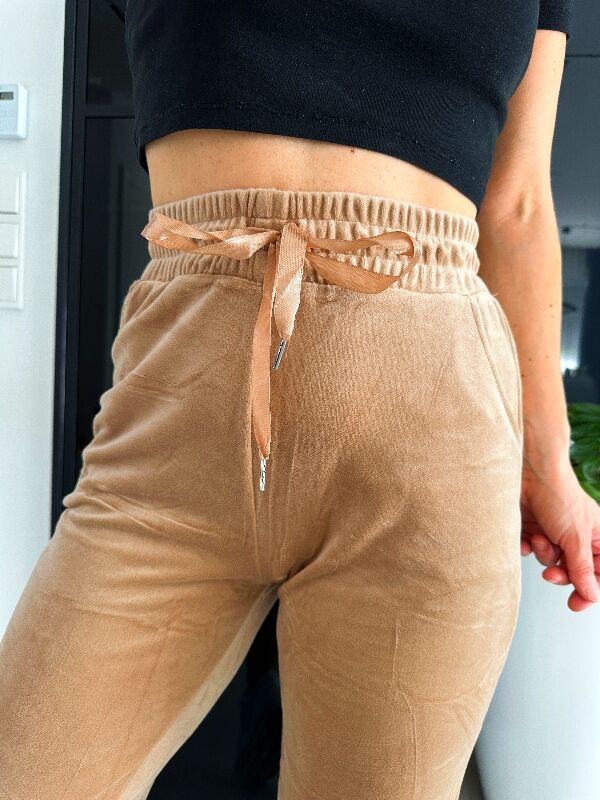 Spodnie welurowe COCO N721 beżowy